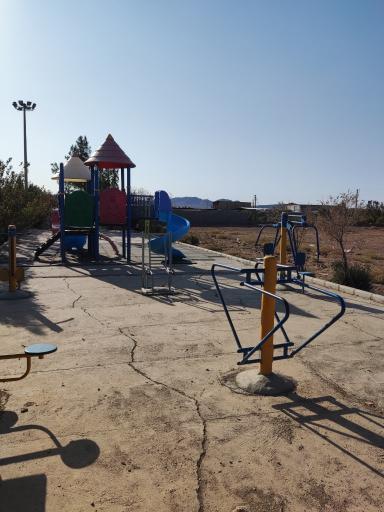 عکس زمین بازی کودکان