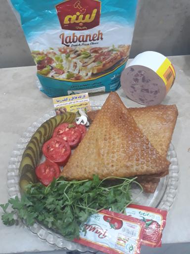 عکس کارگاه فلافل کتلت رضا