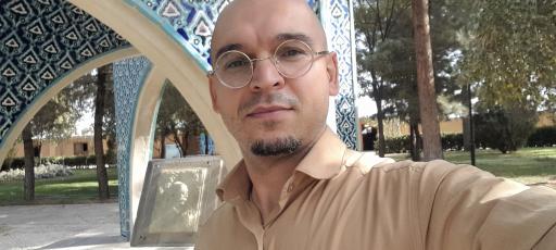 عکس آرامگاه کمال الملک