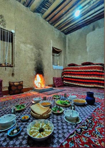 عکس بومگردی بوم کلبه کهکران