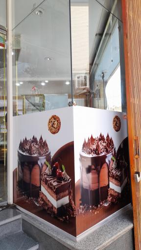 عکس شیرینی سرای قصر شهر