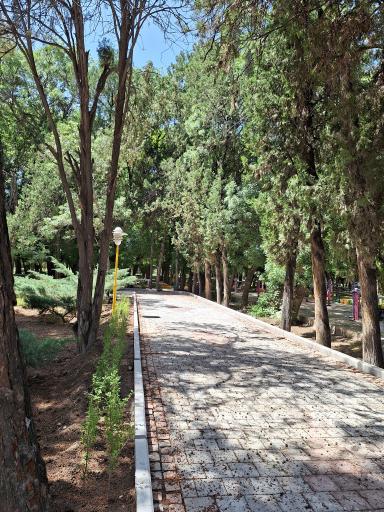 عکس باغ ملی