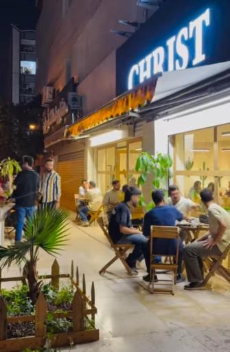 عکس کافه کرایست