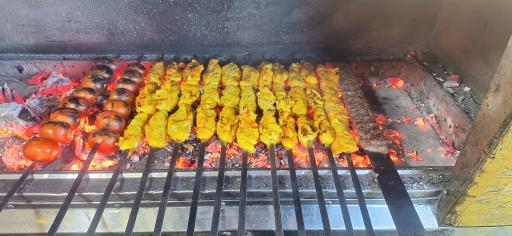 عکس کباب ساطوری تک بناب