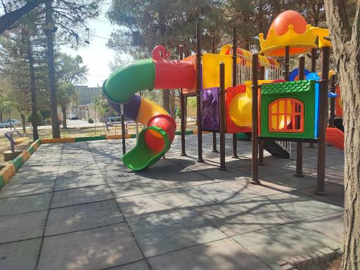 عکس باغ ملی