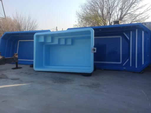 عکس تولید استخرهای فایبرگلاس گیلداب