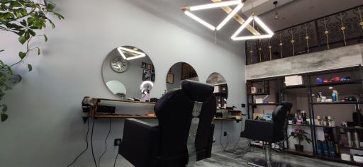 عکس سالن زیبایی عباس نیکنام