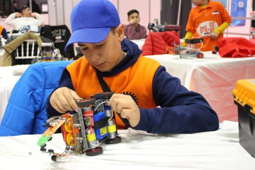 عکس آموزشگاه روباتیک روبیان