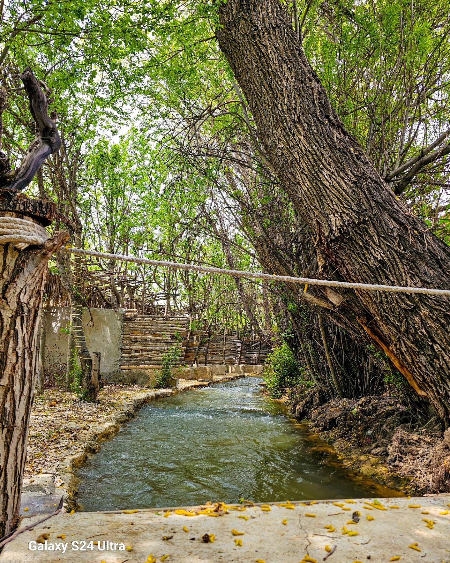 عکس مجتمع تفریحی نگین سربست