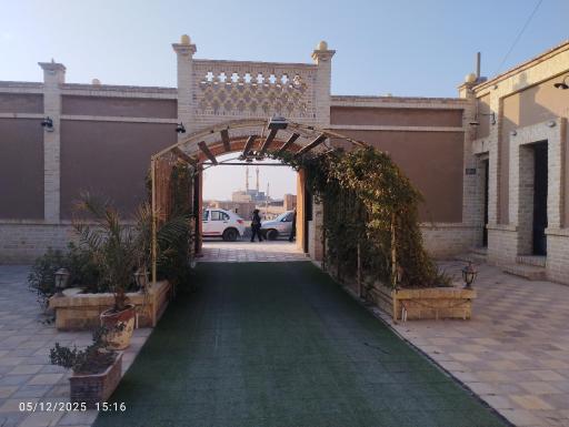 عکس سفره خانه سنتی آریایی
