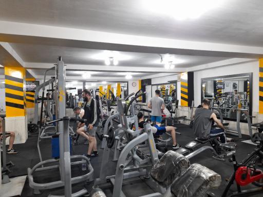 عکس باشگاه بدنسازی ۴۶