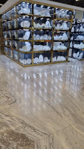 عکس مجتمع تجاری ایرانیان