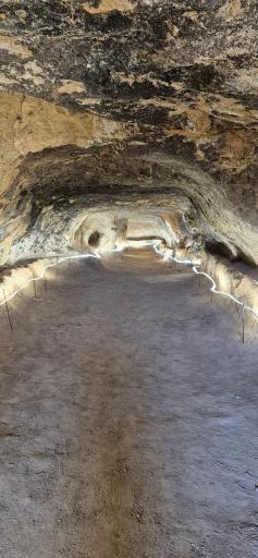 عکس غارهای تاریخی دستکند کنزق