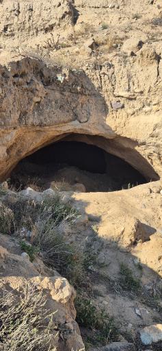 عکس غارهای تاریخی دستکند کنزق