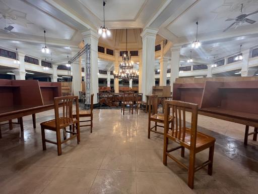 عکس کتابخانه مرکزی دانشگاه آزاد اسلامی واحد بندرعباس