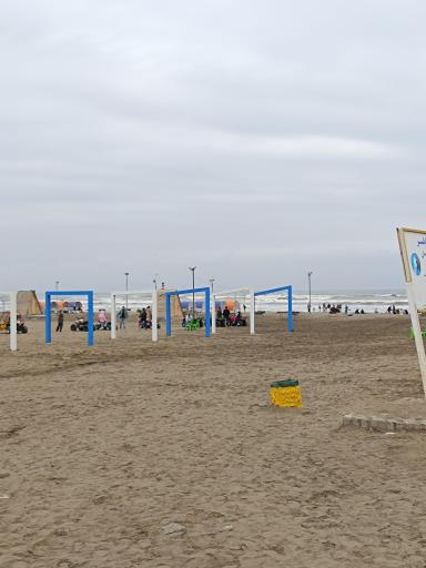 عکس ایستگاه تفریحی جت اسکی و چهارچرخ ساحل