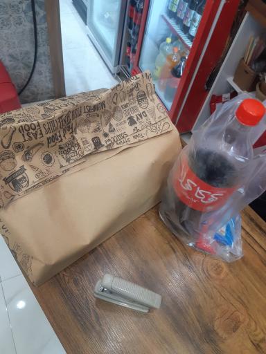 عکس هات باکس ،فست فود تراک