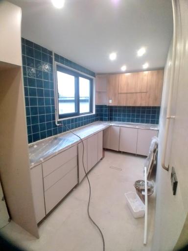 کارگاه نجاری عفیف