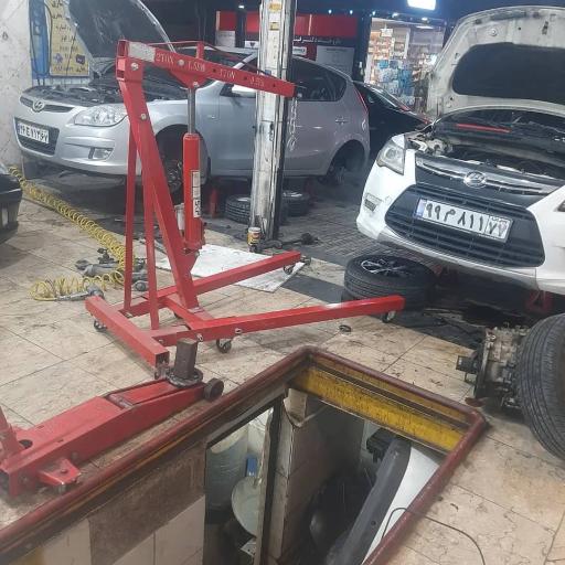 عکس تعمیرگاه و اتوسرویس ماهور