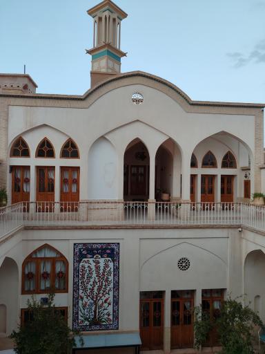 عکس سرای رُزاس