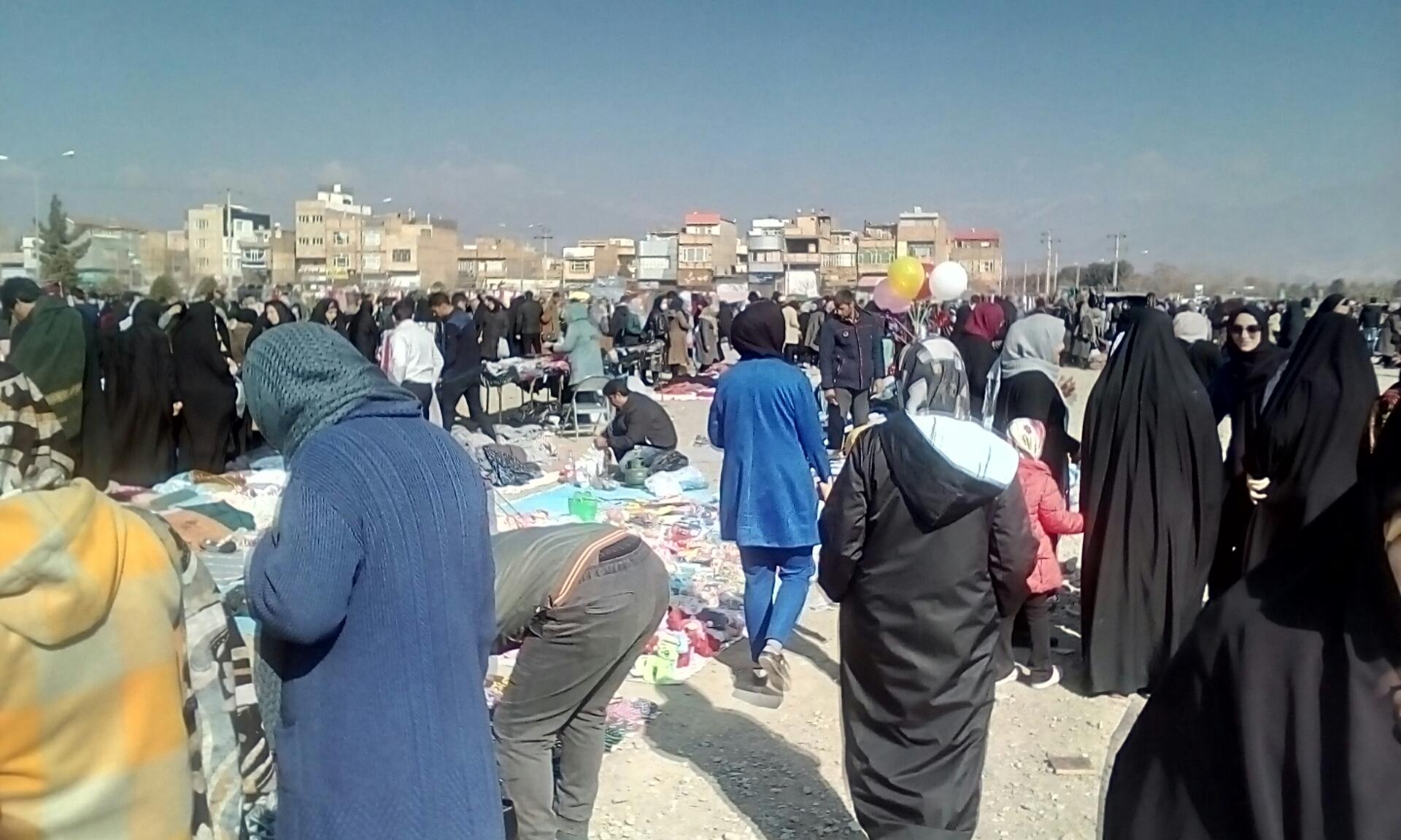 عکس شنبه بازار شهرک بسیج