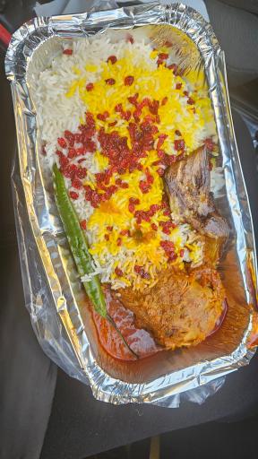 عکس تهیه غذا خانوم خانوما