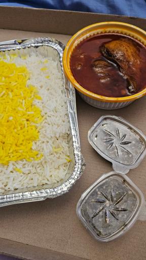 عکس تهیه غذا خانوم خانوما