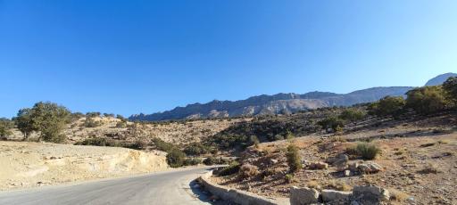 عکس دریاچه دشت ارژن