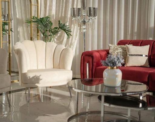 عکس مبل کوچک بهنمیر