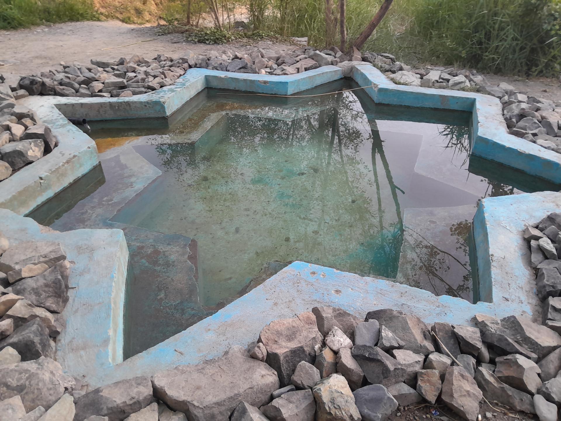 عکس چشمه مروارید