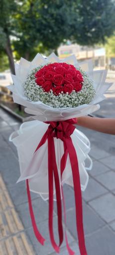 عکس گلفروشی آرالیا