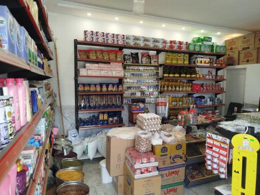 عکس هایپر مارکت محتشم