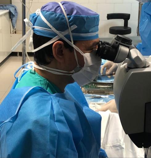 عکس کلینیک چشم پزشکی دکتر آراز محمد زاده