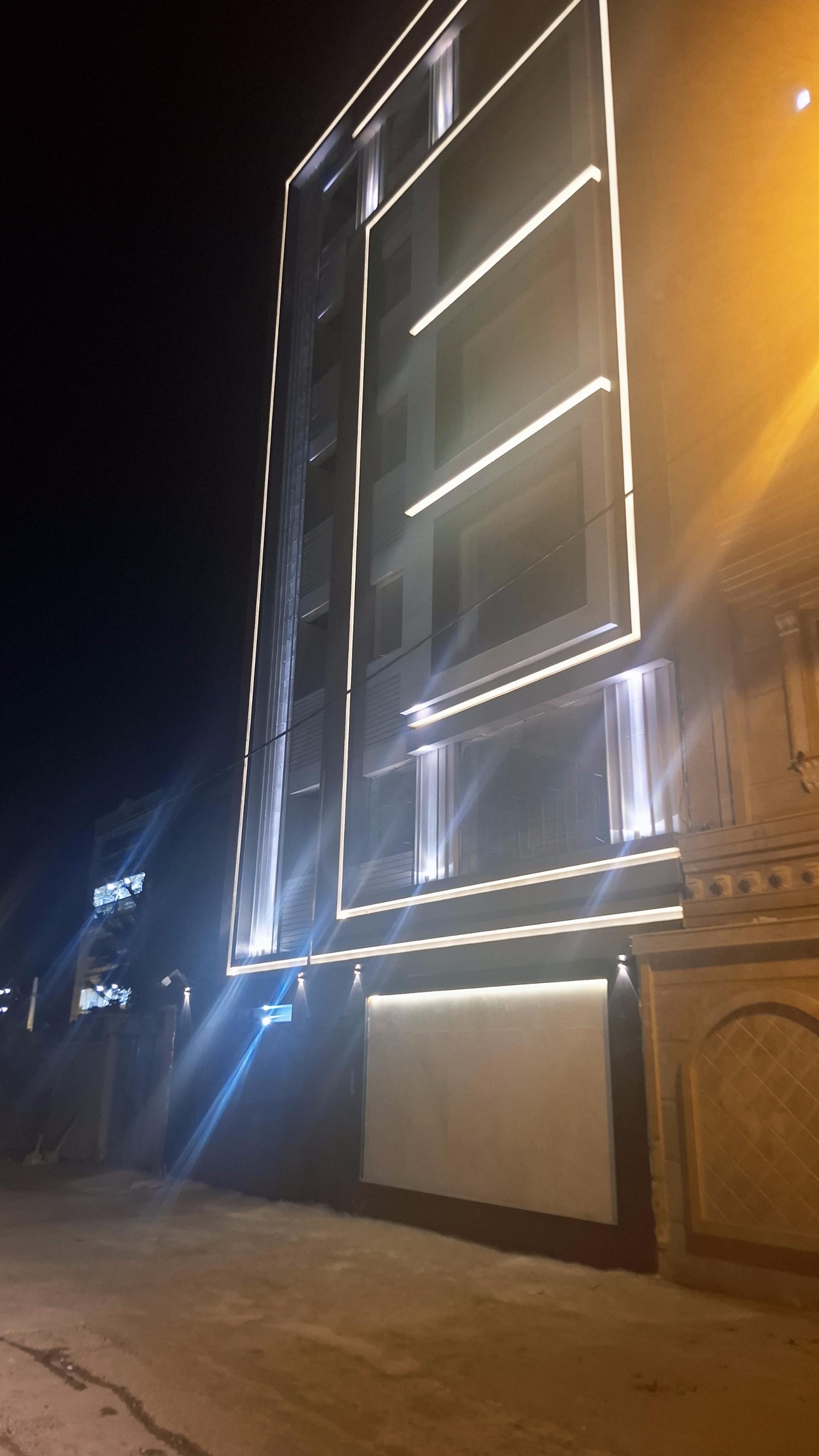 عکس مجتمع نیاتوس