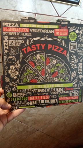 عکس پیتزا ساندویچ هادی بوف 