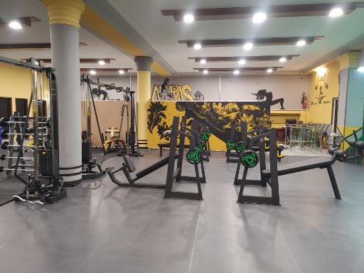 عکس باشگاه بدنسازی اترس