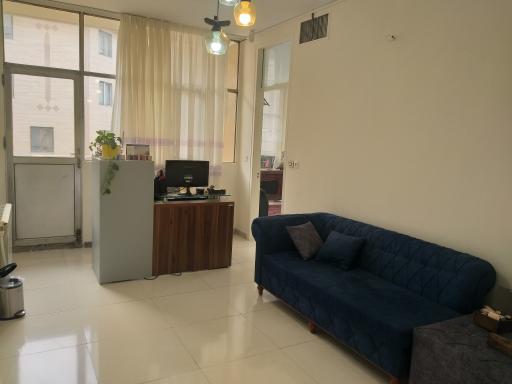 عکس کلینیک روانشناسی و روانپزشکی ریشه