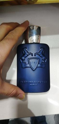 عکس عطر مهر و ماه