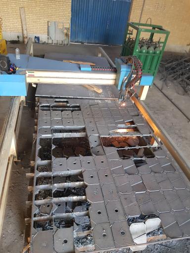 عکس برش لیزر هواگاز پلاسما انصاف