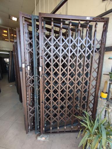 عکس حفاظ سازان ماهان