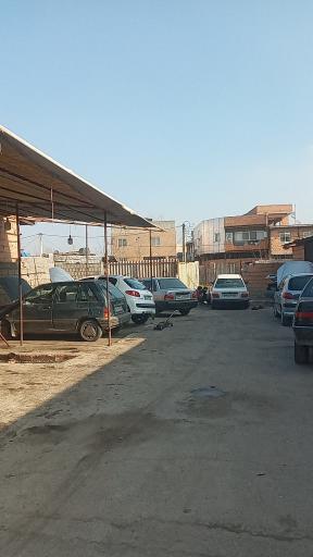 عکس تعمیرگاه برادران خراط