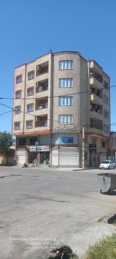 مجتمع تجاری مسکونی قابوس