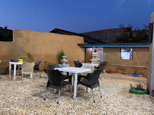 عکس سرای سنتی خاتون