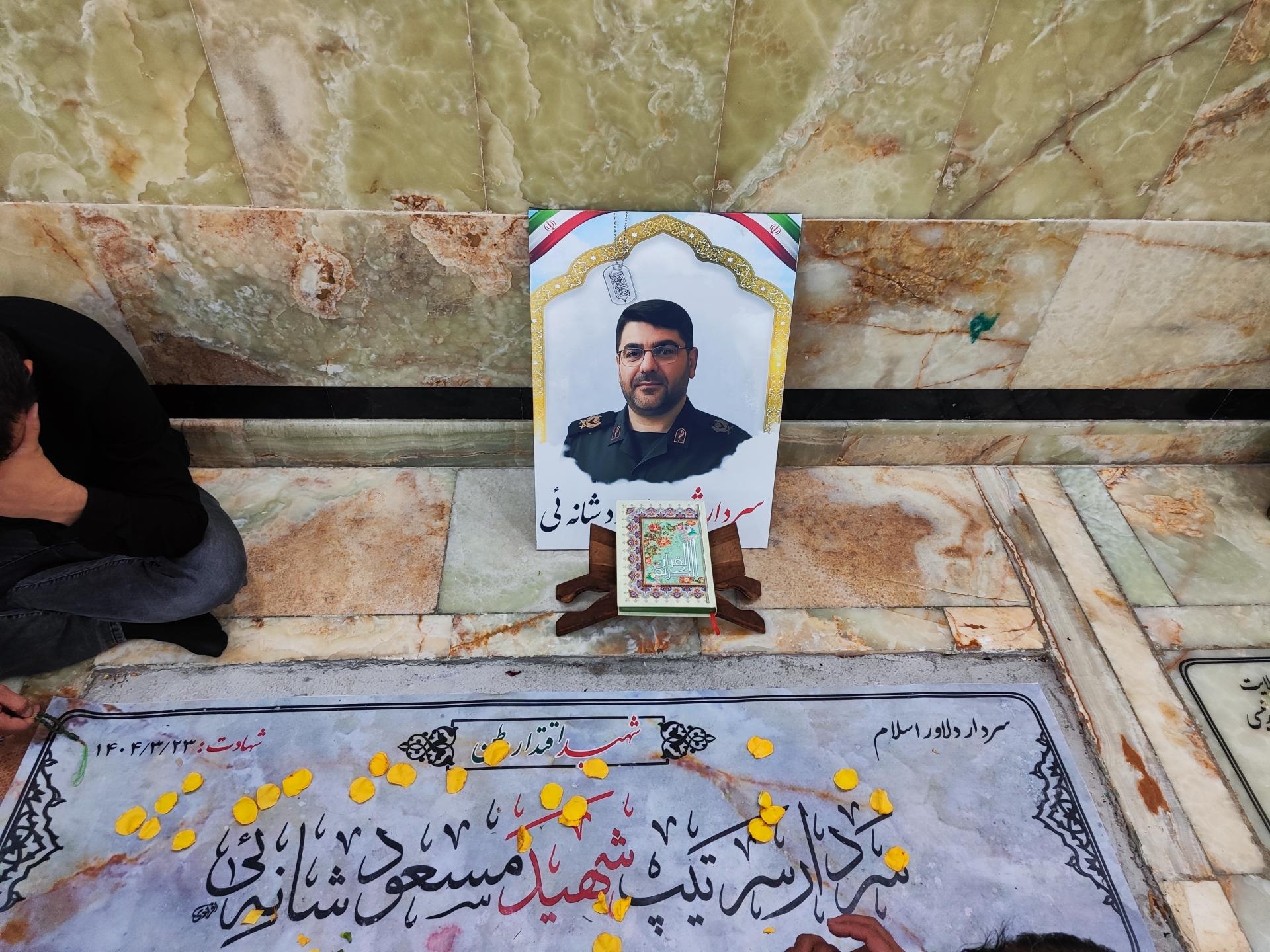 عکس مزار شهدای اقتدار وطن 