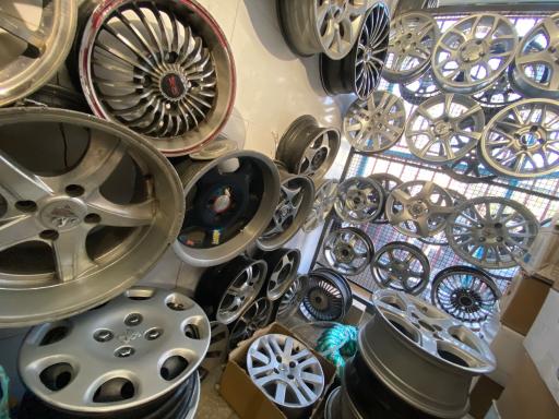 عکس رینگ و لاستیک خرسندی