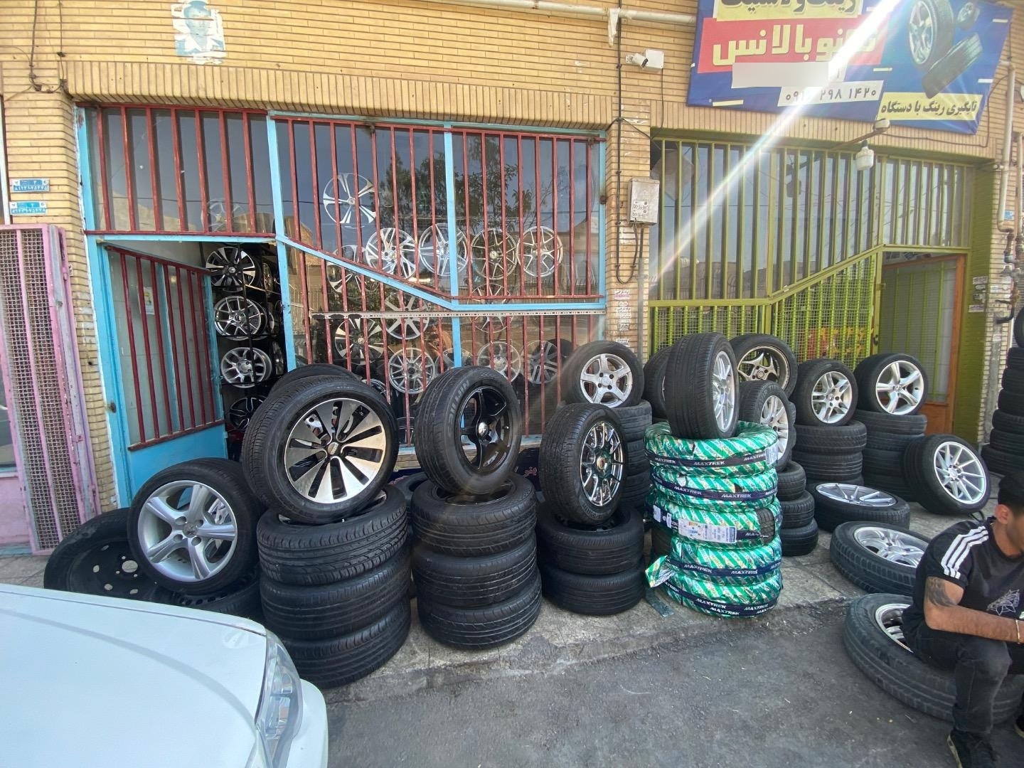 عکس رینگ و لاستیک خرسندی