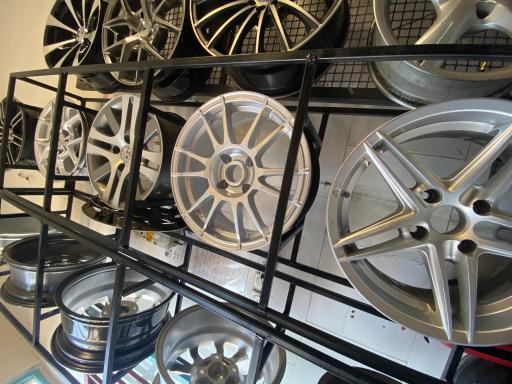 عکس رینگ و لاستیک خرسندی