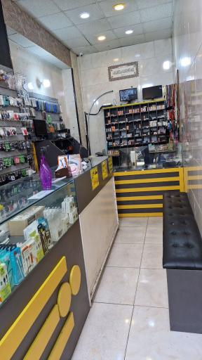 عکس موبایل معین