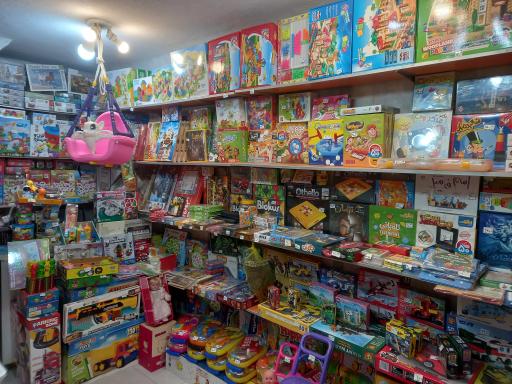 عکس فروشگاه بازی و اندیشه