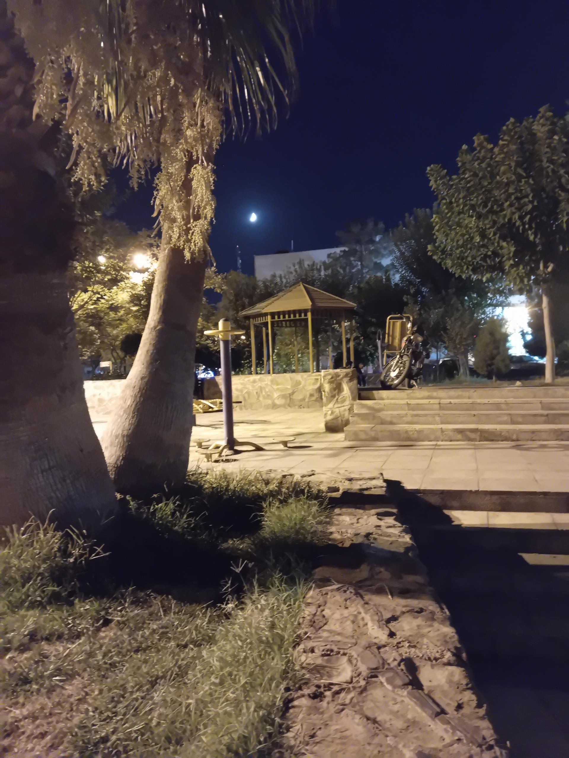 عکس پارک سه راه کارخونه